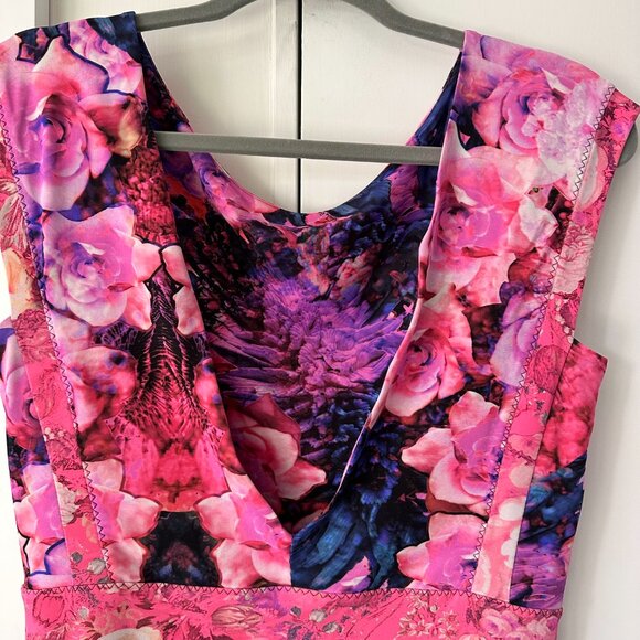 Stunning Roberto Cavalli Bright Pink Summer Dress - Picture 3 of 11